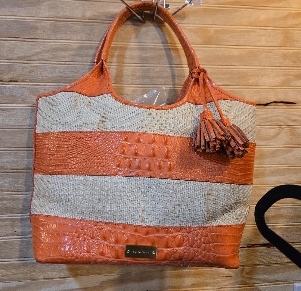 (6) Brahmin & MC - Picture 4 of 9